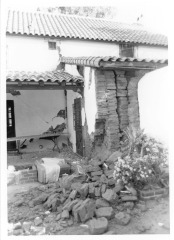 Collection Item Pico Adobe, one day after earthquake