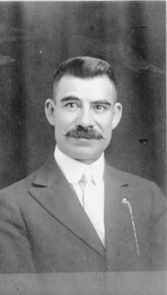 Louis Velasco, born July 1, 1875, Los Angeles. Parents: Manuel Velasco and Virginia Manso