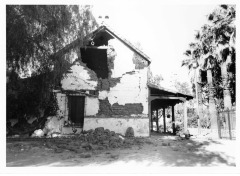 Collection Item Pico Adobe, one day after earthquake