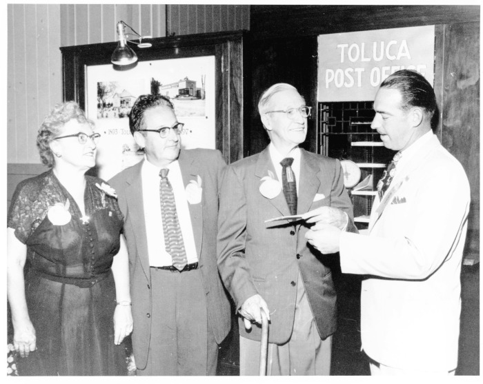 Toluca Post Office, inside Building C