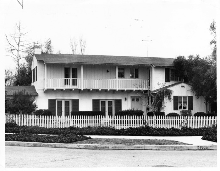 Toluca Lake, CA - Architecture-Monterrey style - Typical type of dwelling which had its origin on the Monterrey Peninsula