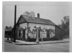 San Fernando, CA - House - First house in town of San Fernando, located at the corner of S. Maclay and Celis - Used as a salesroom during original subdivision