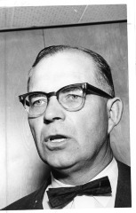 Dr. Delmar Oviatt