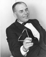 Dr. Delmar Oviatt
