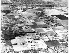 Northridge, CA - San Fernando Valley State College (CSUN) - Aerial view of Valley State campus
