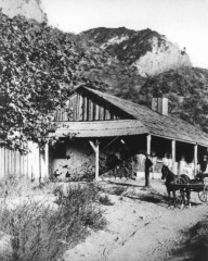 Toll house on Beal's Cut Road