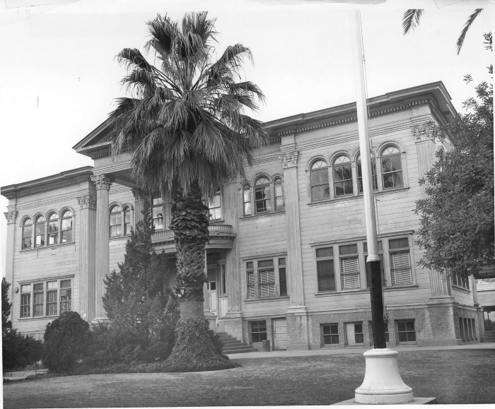 San Fernando Junior High, "C" Building, San Fernando, CA (torn down in 1955)