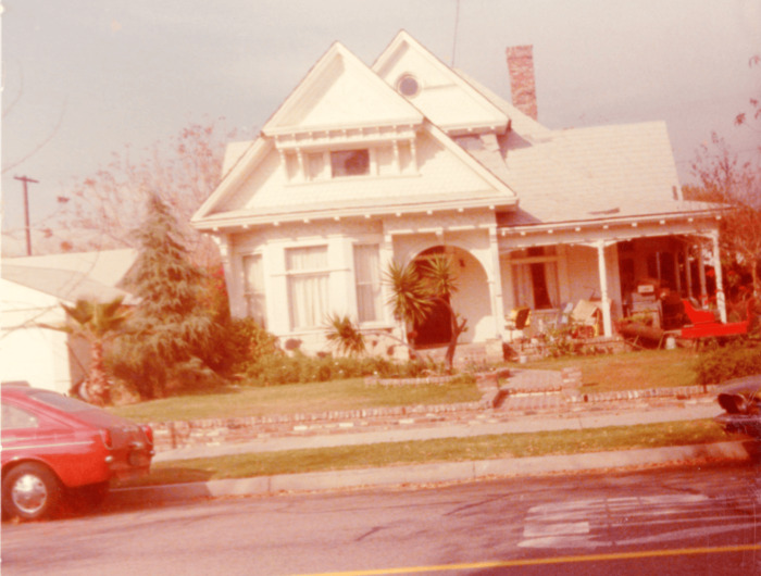 First telephone office, Orange Grove Dr., Built 1887, Wires strung by Mr. Kidder