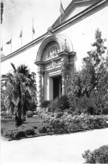 Entrance into Palace of Education, San Francisco 1915, Bliss and Faville Architects
